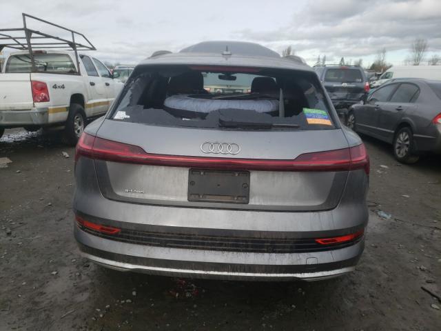 Photo 8 VIN: WA1VABGE2KB019070 - AUDI E-TRON 