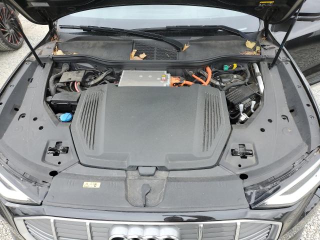 Photo 11 VIN: WA1VABGE5KB019242 - AUDI E-TRON PRE 