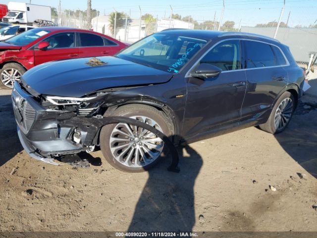 Photo 1 VIN: WA1VABGE8KB024564 - AUDI E-TRON 