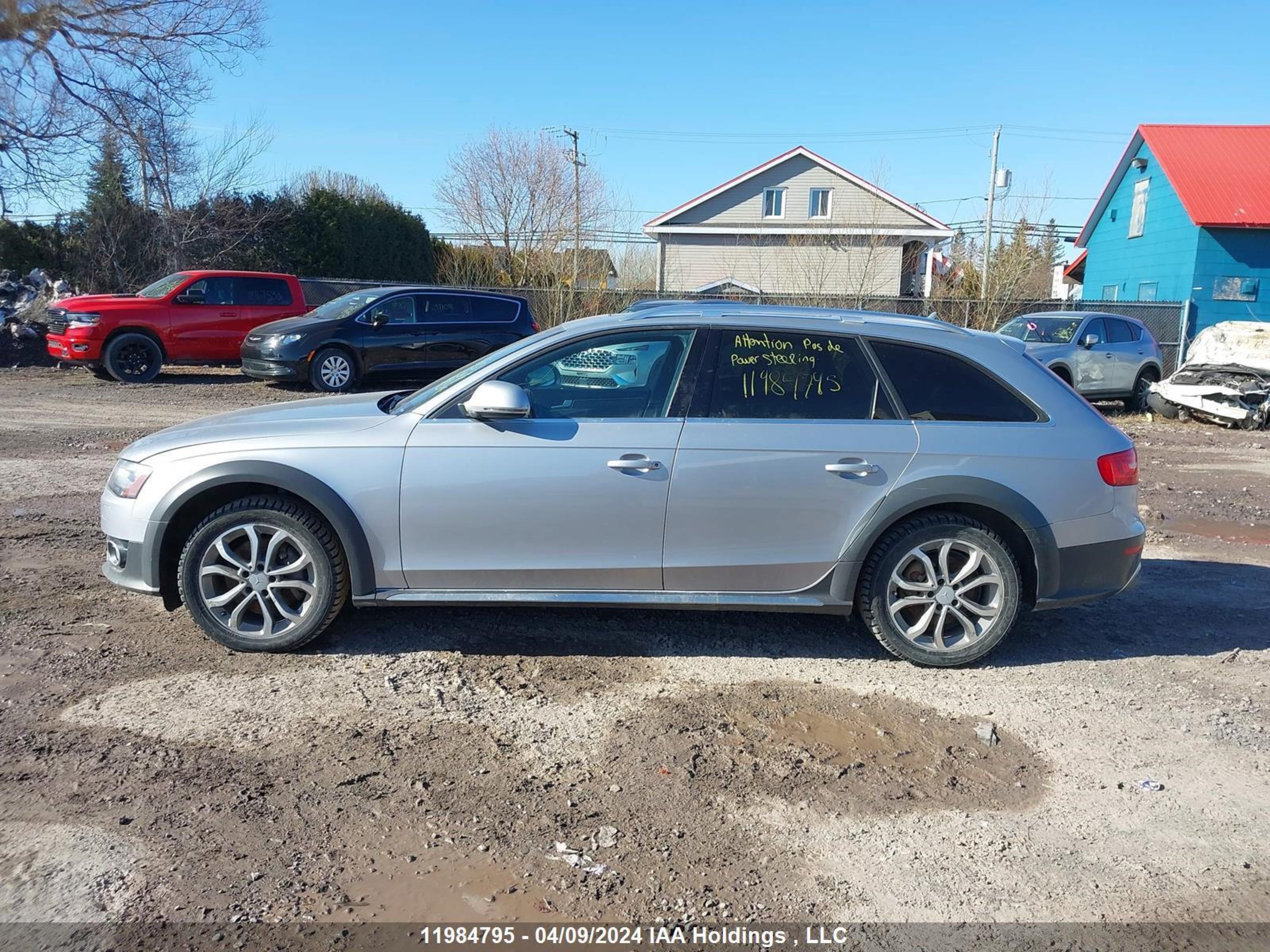 Photo 13 VIN: WA1VFCFLXFA052904 - AUDI A4 ALLROAD 