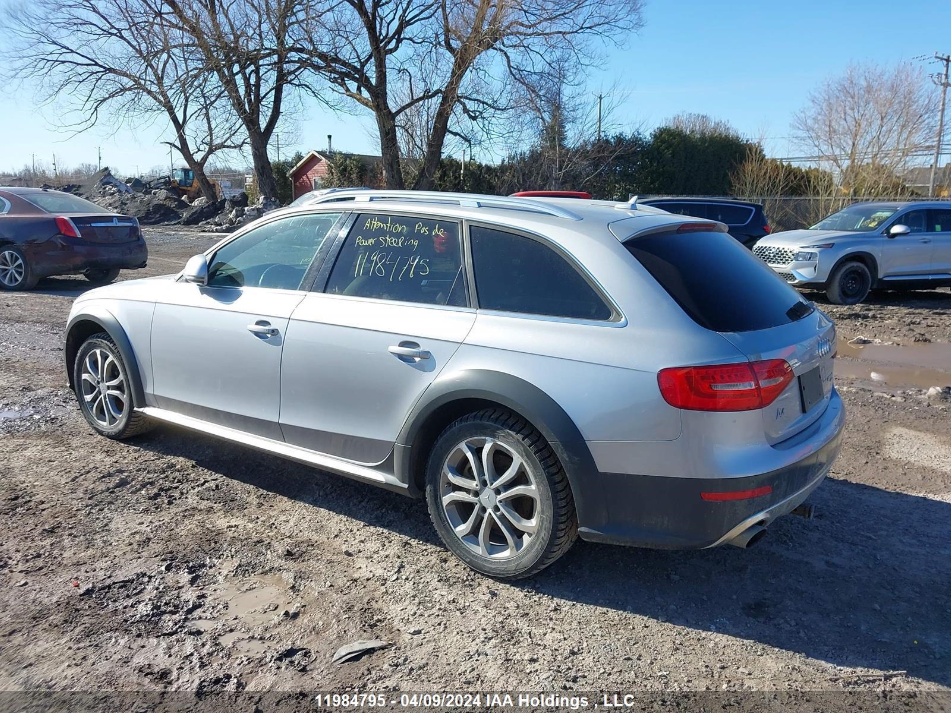 Photo 2 VIN: WA1VFCFLXFA052904 - AUDI A4 ALLROAD 