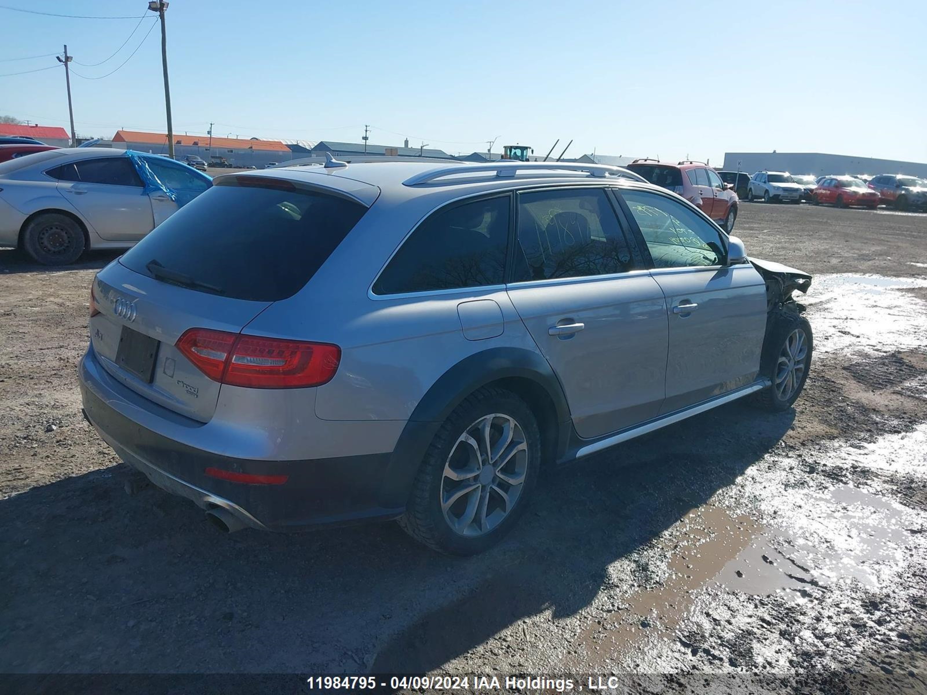 Photo 3 VIN: WA1VFCFLXFA052904 - AUDI A4 ALLROAD 