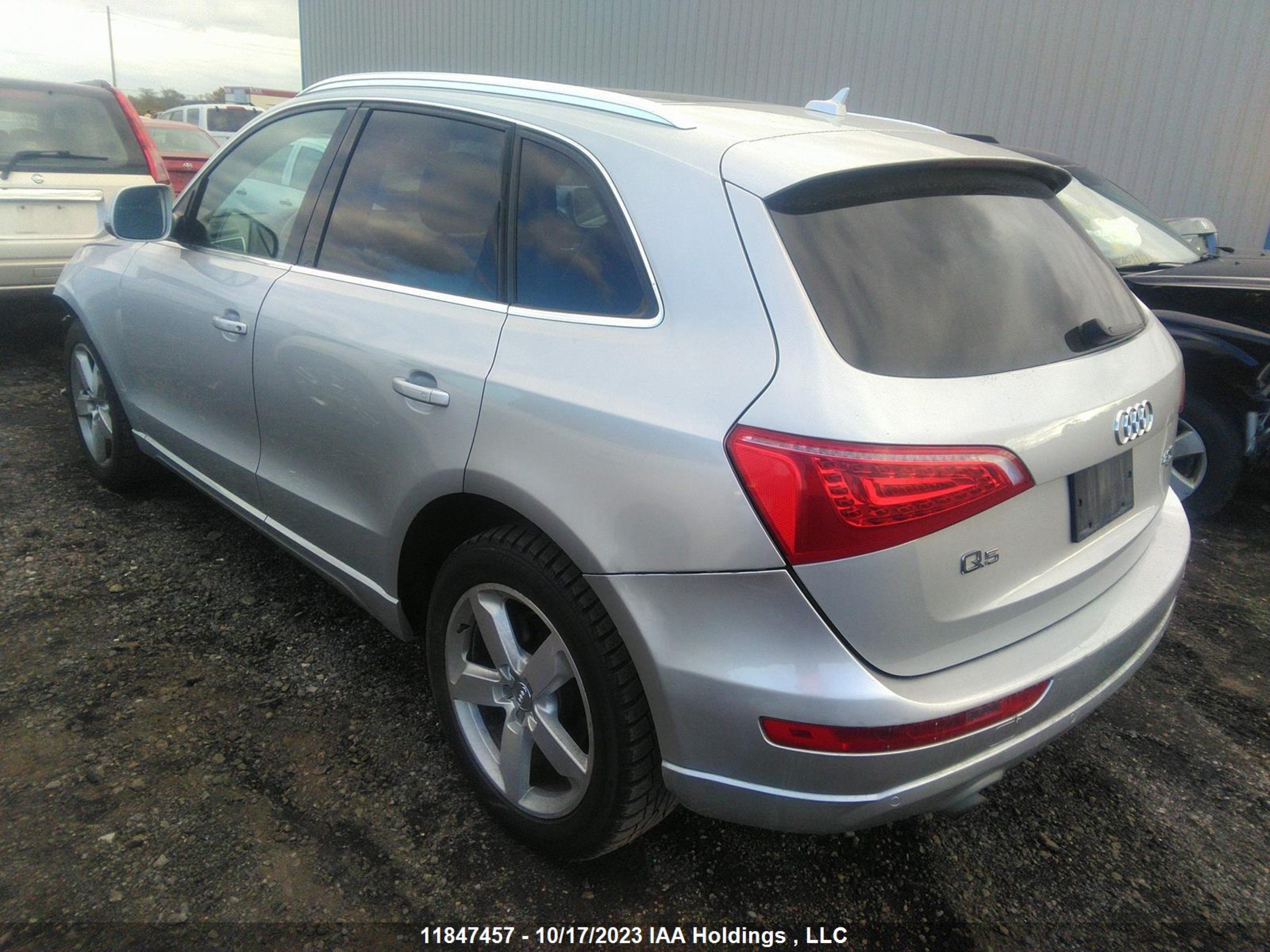 Photo 2 VIN: WA1VFCFP3CA101178 - AUDI Q5 