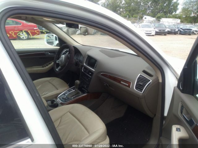 Photo 4 VIN: WA1VKAFP5AA043958 - AUDI Q5 