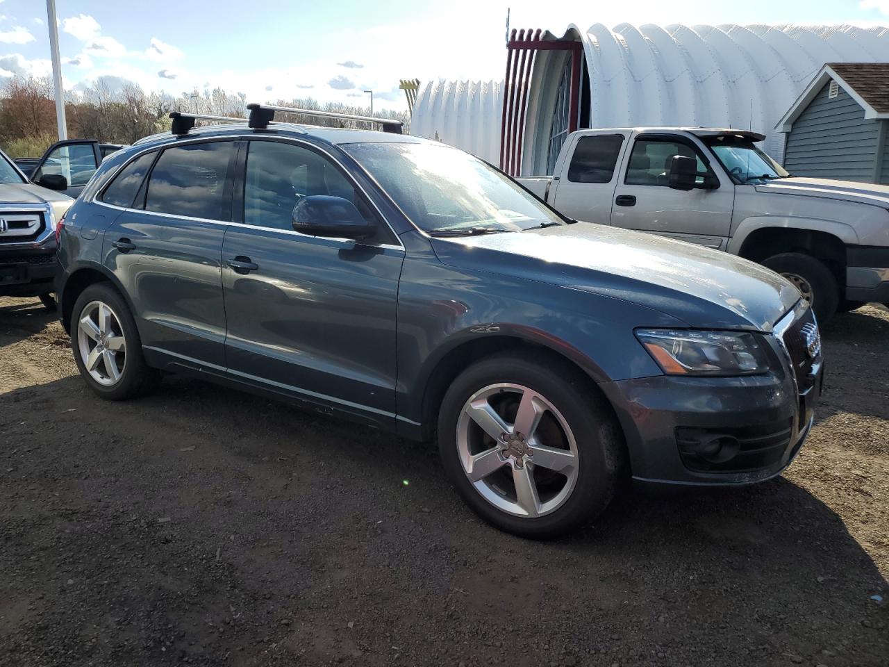 Photo 3 VIN: WA1VKAFP6AA023668 - AUDI Q5 