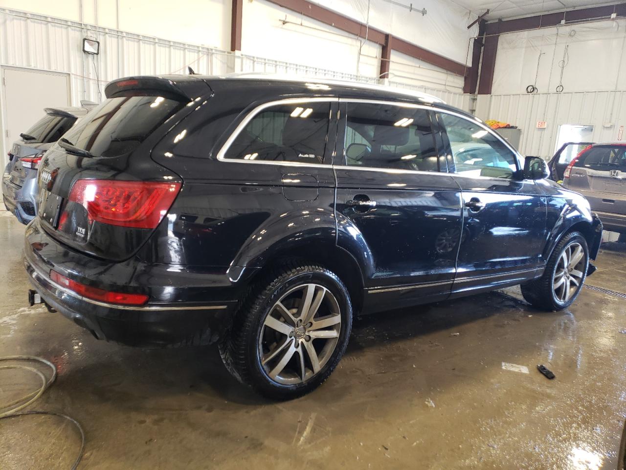 Photo 2 VIN: WA1VMAFE8CD009216 - AUDI Q7 