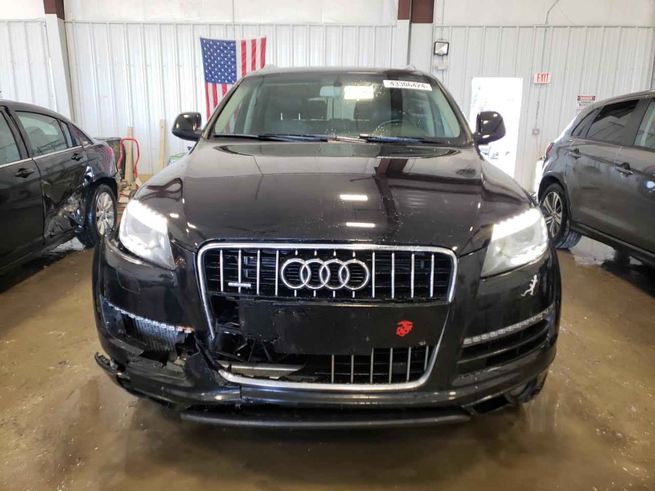 Photo 4 VIN: WA1VMAFE8CD009216 - AUDI Q7 