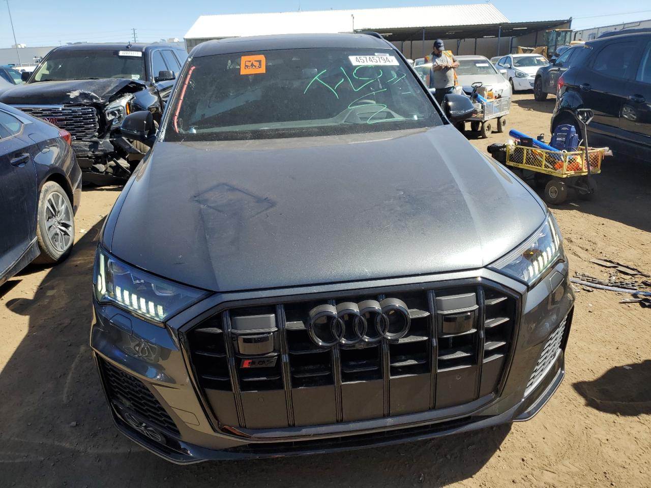 Photo 4 VIN: WA1VWBF75PD023470 - AUDI SQ7 