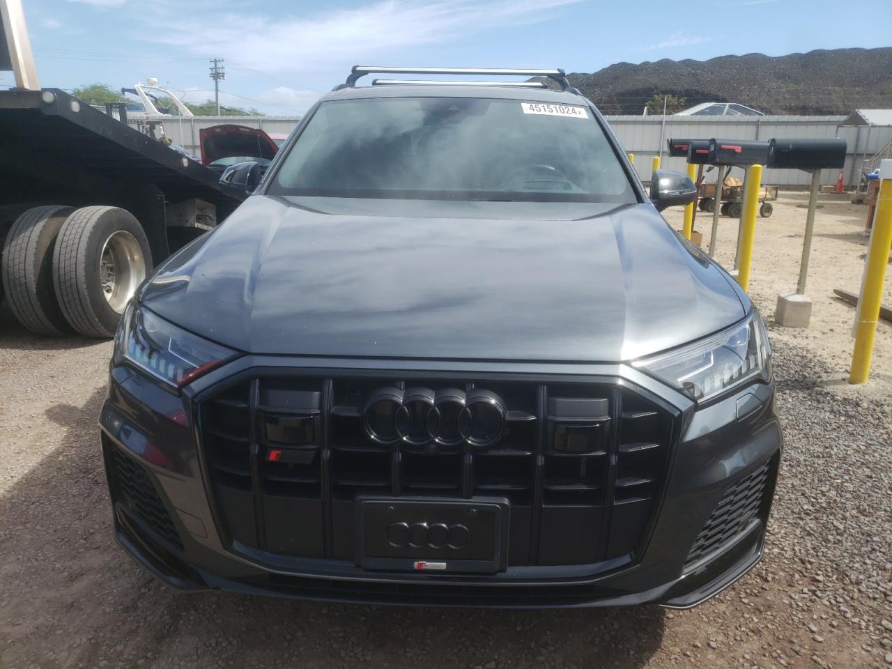 Photo 4 VIN: WA1VWBF78ND005333 - AUDI SQ7 