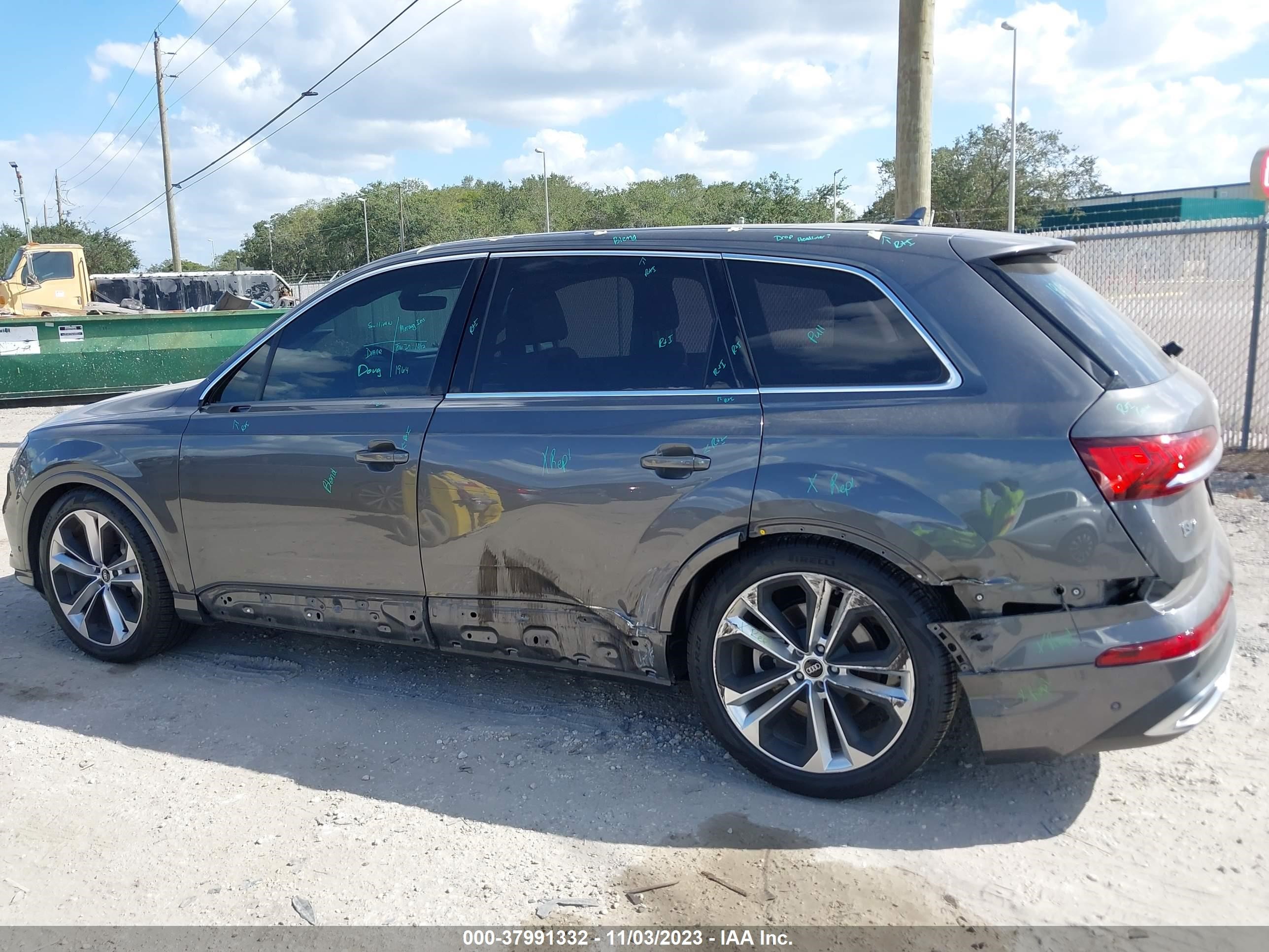 Photo 13 VIN: WA1VXAF77MD021853 - AUDI Q7 