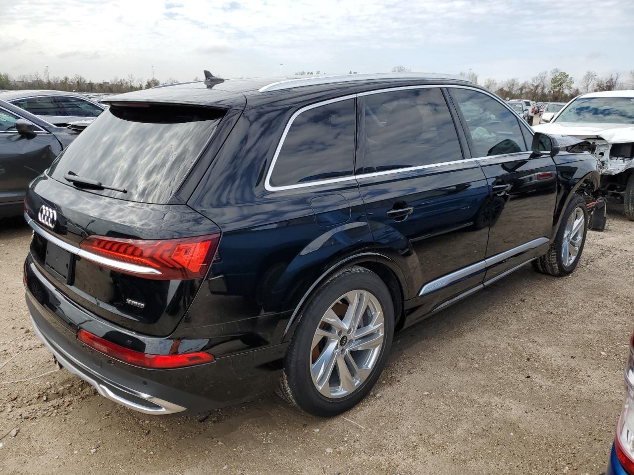 Photo 3 VIN: WA1VXBF73PD003991 - AUDI Q7 