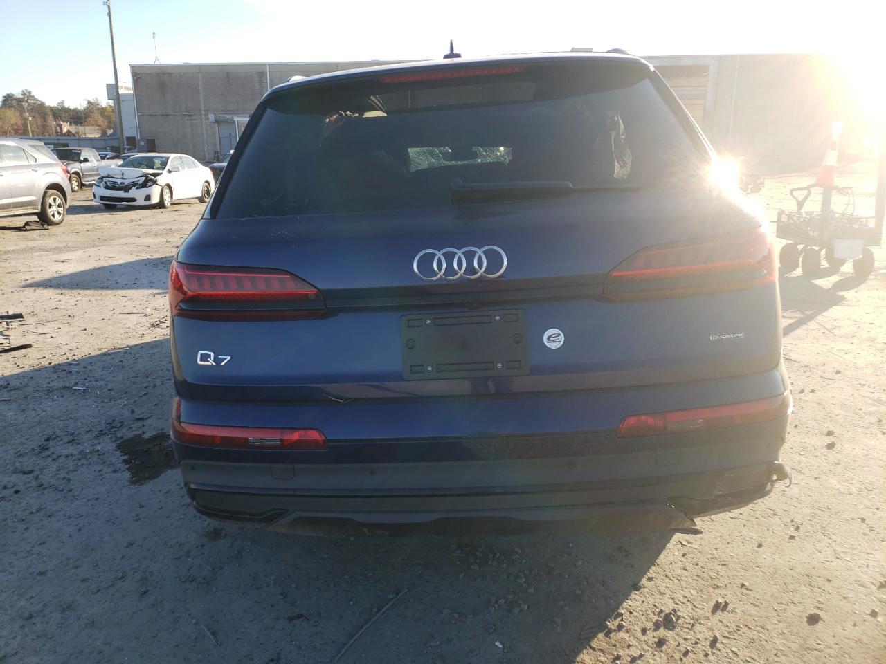 Photo 5 VIN: WA1VXBF78ND013672 - AUDI Q7 