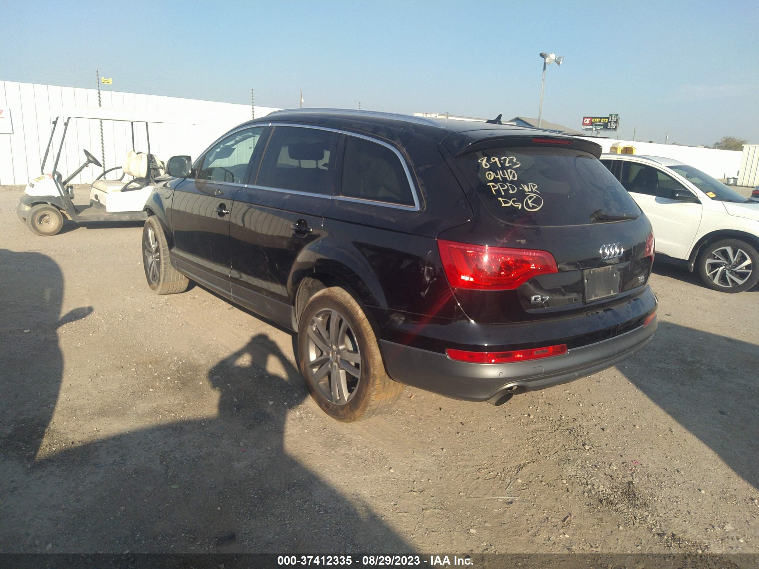 Photo 2 VIN: WA1VYAFEXAD000440 - AUDI Q7 