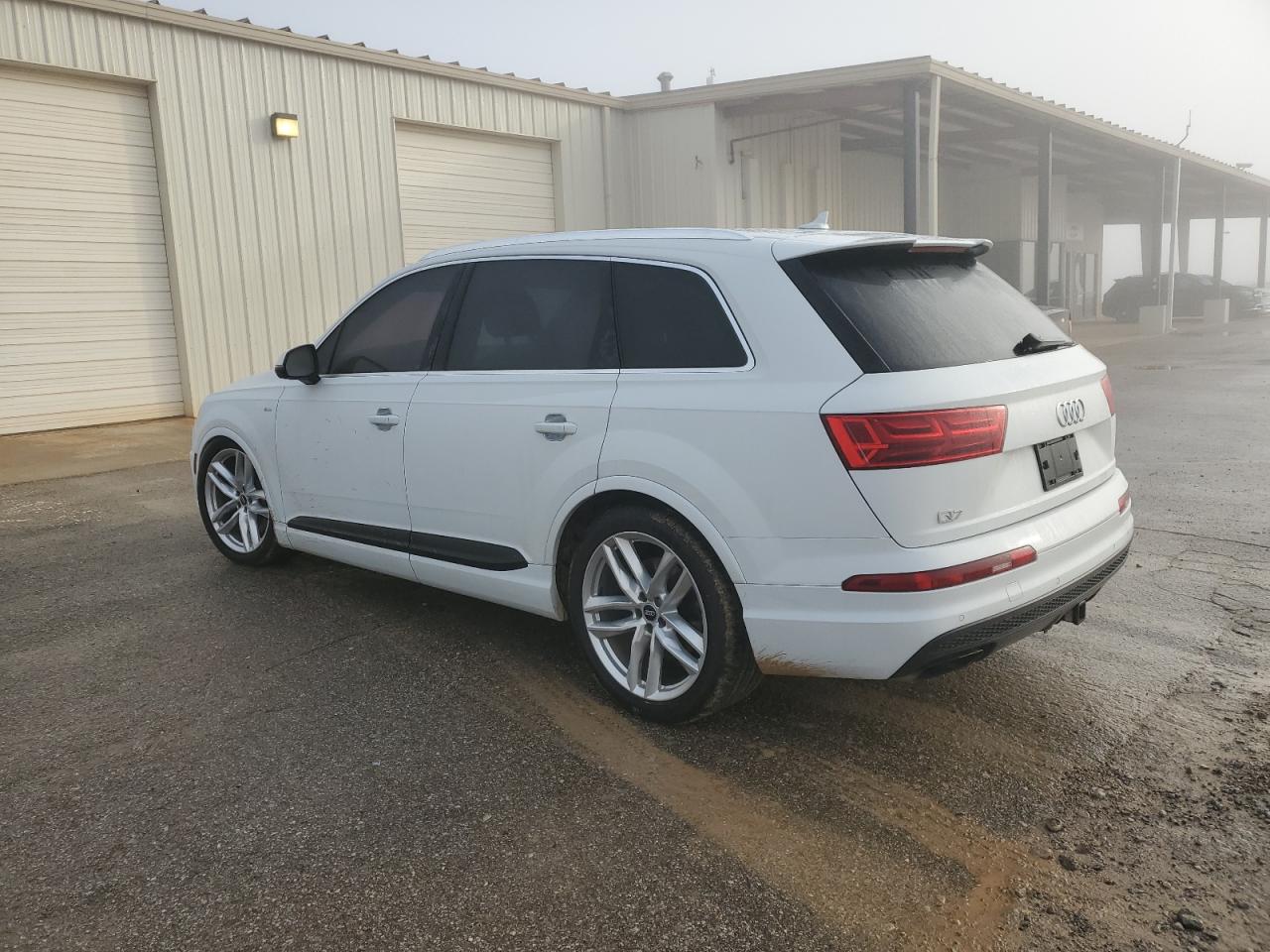 Photo 1 VIN: WA1WAAF75HD045256 - AUDI Q7 