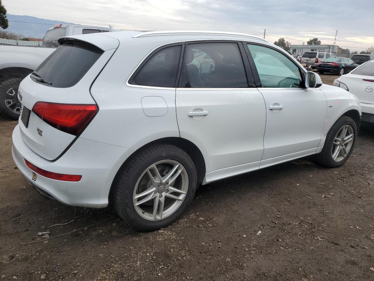 Photo 2 VIN: WA1WGAFP2EA006202 - AUDI Q5 