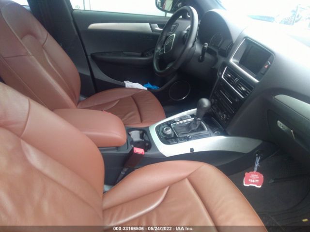 Photo 4 VIN: WA1WKAFP5AA112622 - AUDI Q5 