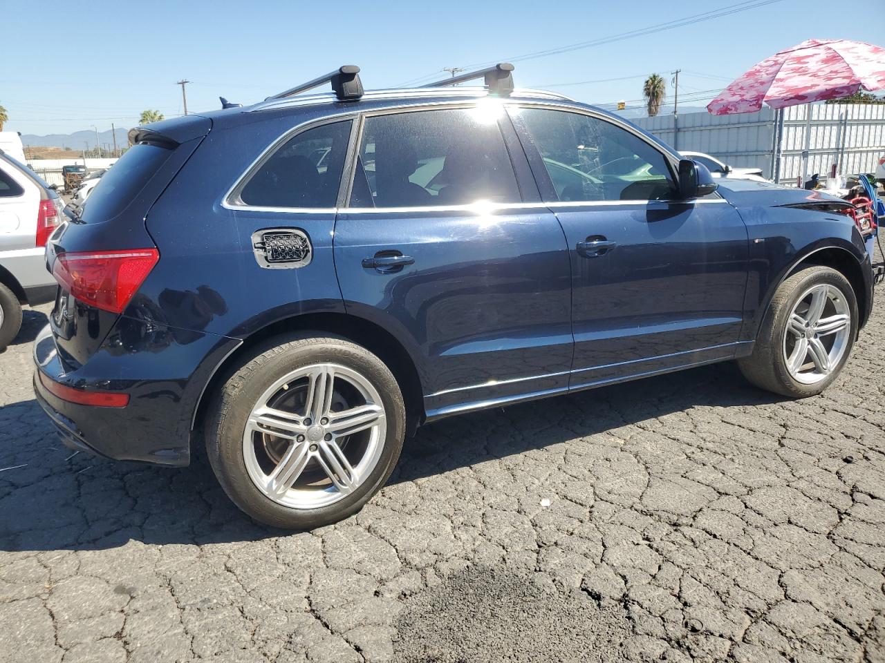 Photo 2 VIN: WA1WKBFP9BA017732 - AUDI Q5 