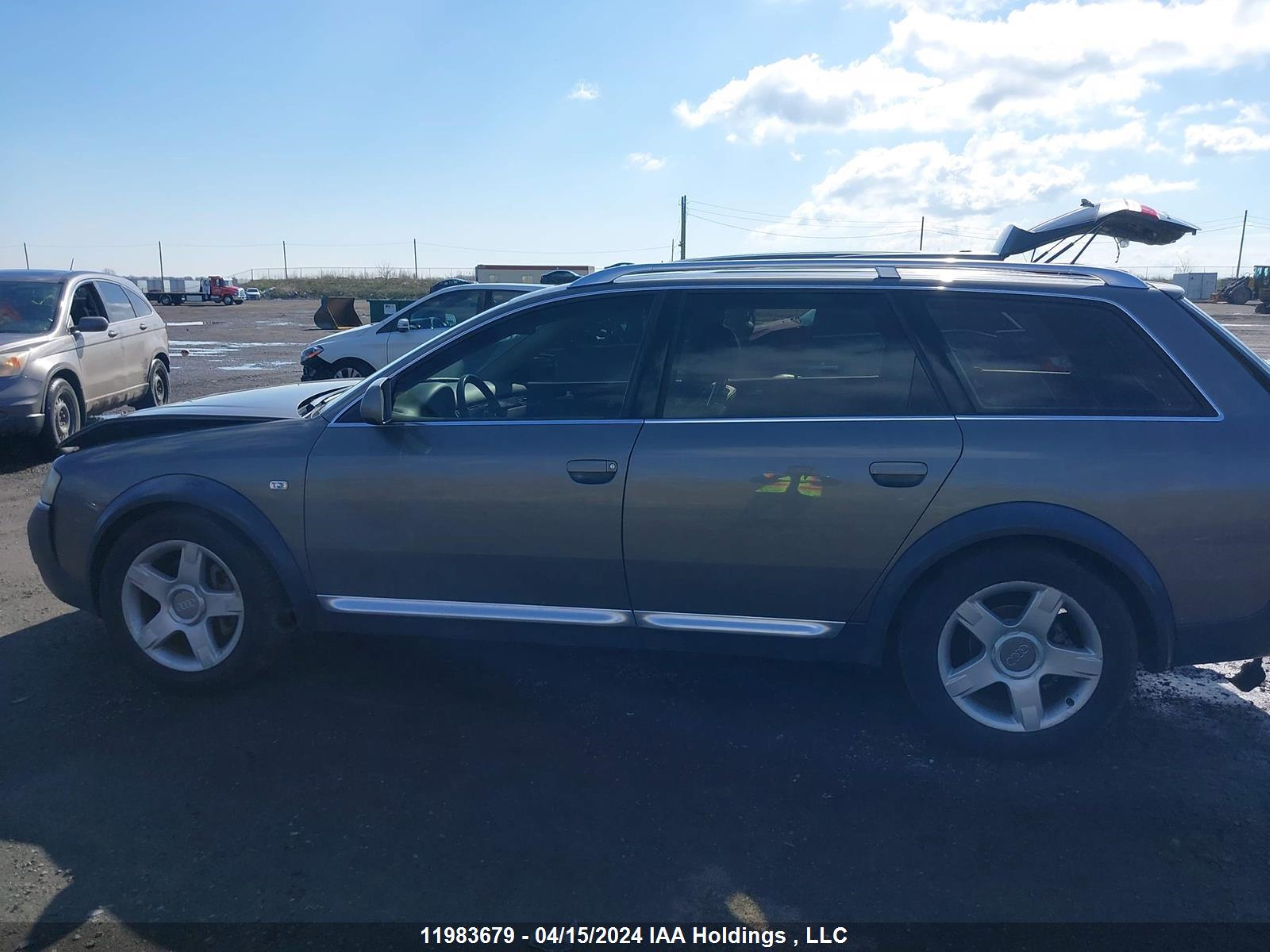 Photo 13 VIN: WA1YD64B75N018070 - AUDI ALLROAD 