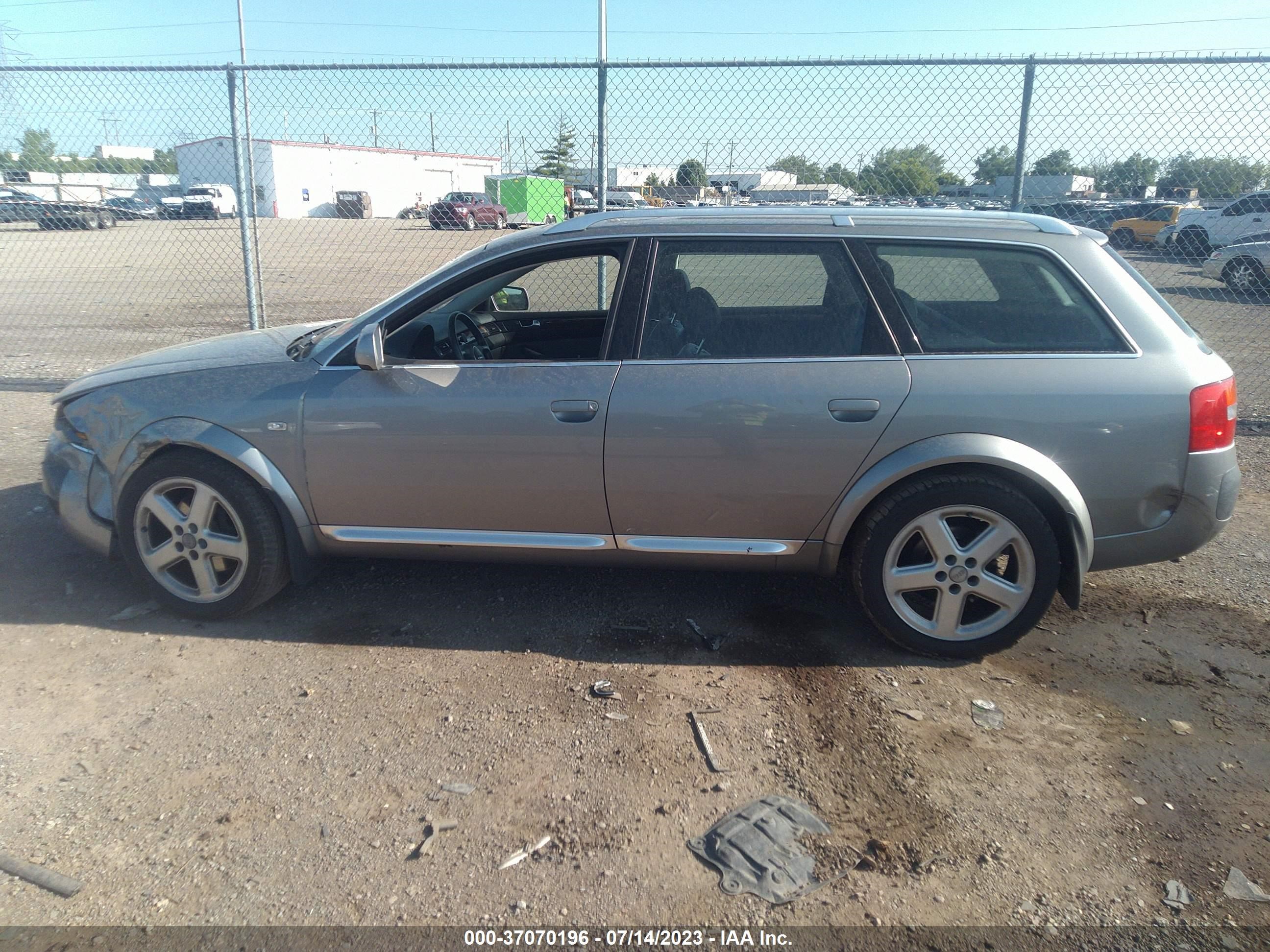 Photo 13 VIN: WA1YL64B35N025519 - AUDI ALLROAD 