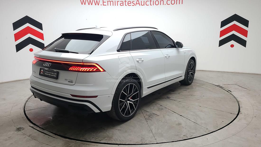 Photo 8 VIN: WA1ZZZF16MD028007 - AUDI Q8 