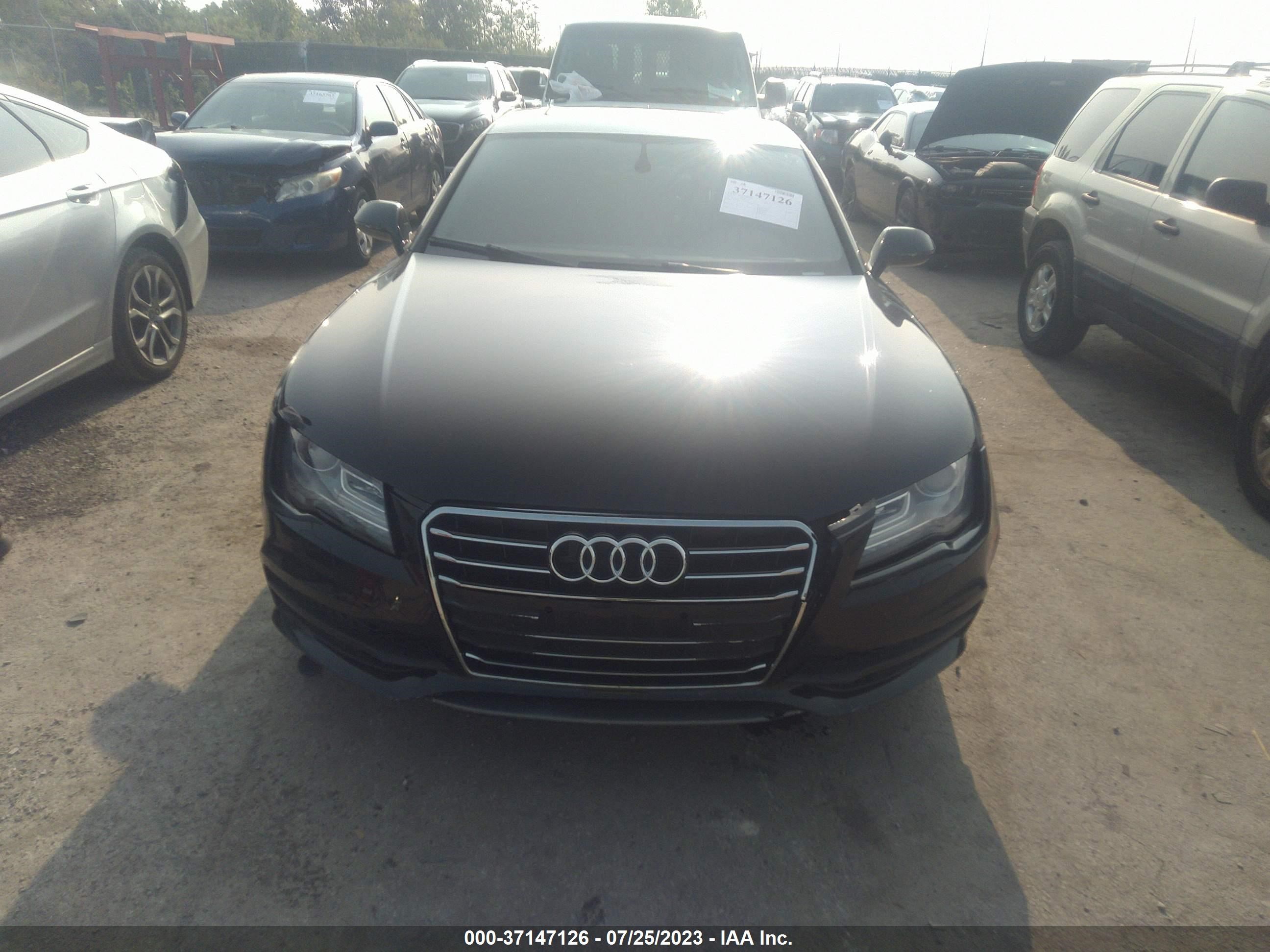 Photo 11 VIN: WAU2GAFC3CN080510 - AUDI A7 