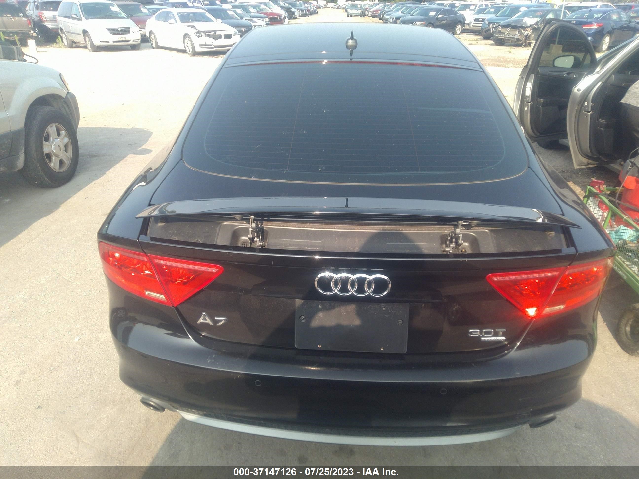 Photo 15 VIN: WAU2GAFC3CN080510 - AUDI A7 