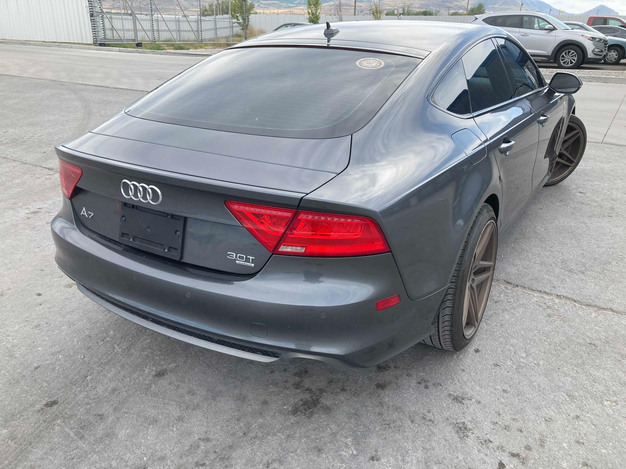 Photo 3 VIN: WAU2GAFC6FN004557 - AUDI A7 