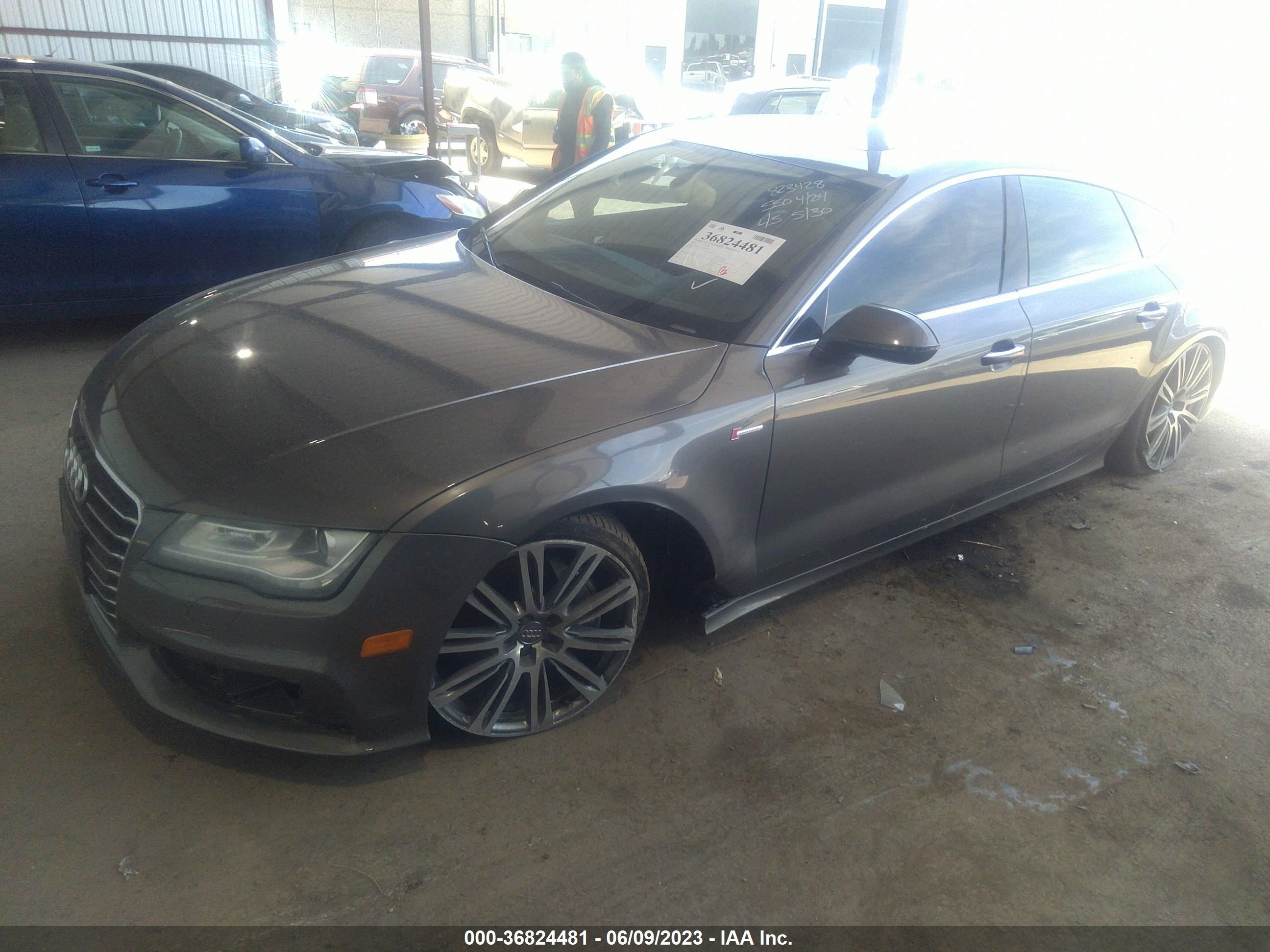 Photo 2 VIN: WAU2GAFC9DN100650 - AUDI A7 