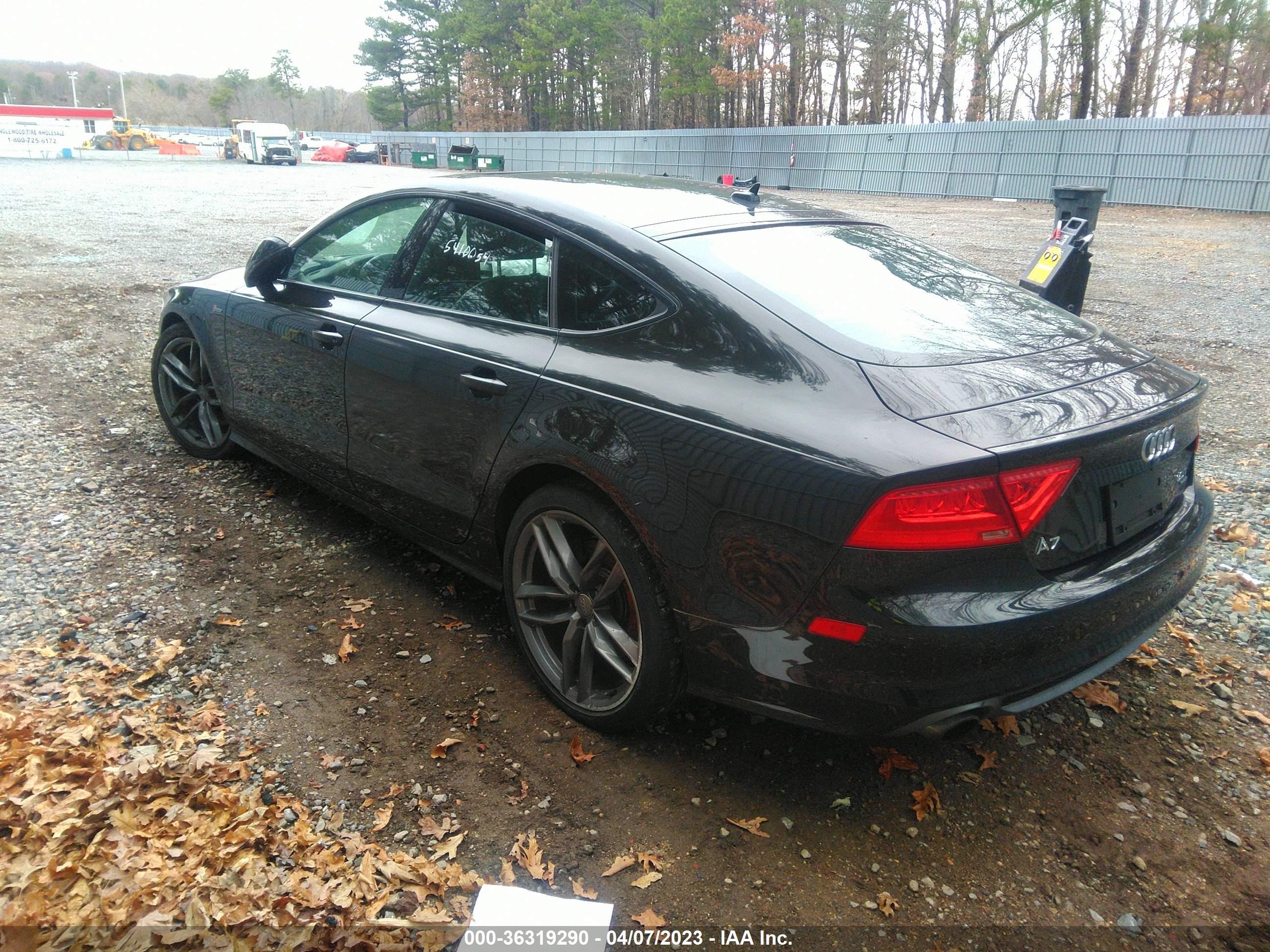 Photo 2 VIN: WAU2GAFC9FN005055 - AUDI A7 