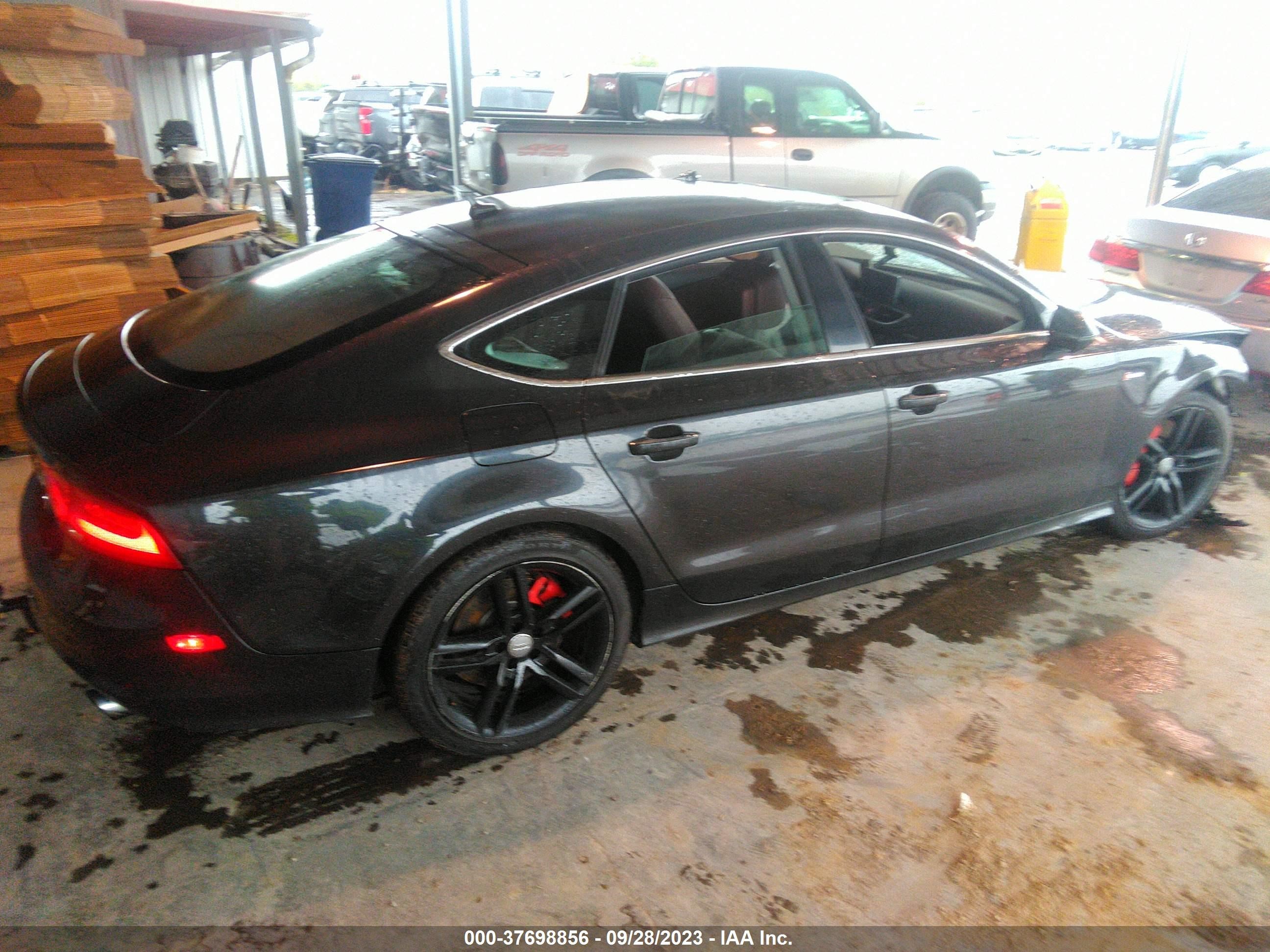 Photo 3 VIN: WAU2GAFCXCN048038 - AUDI A7 