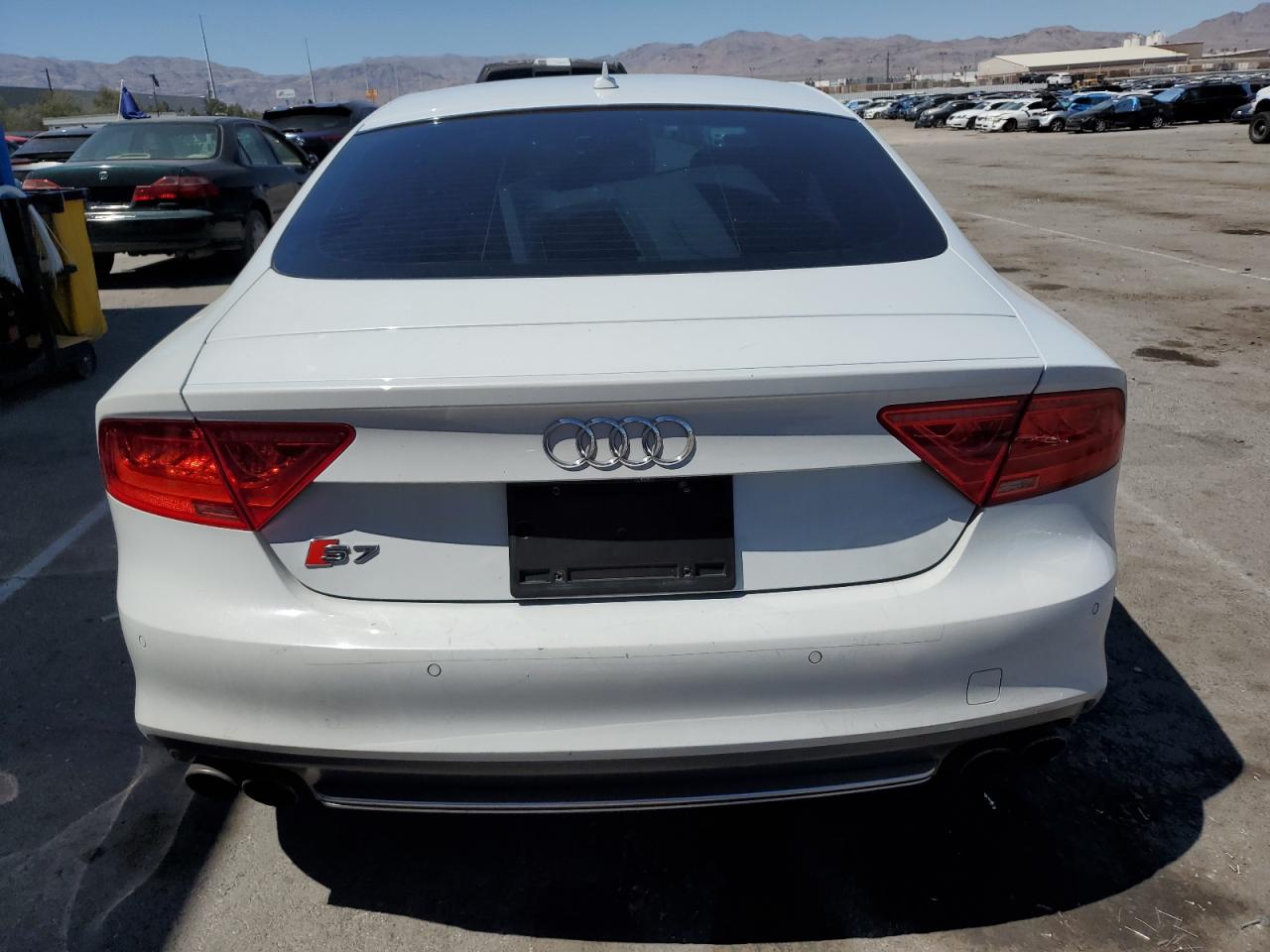 Photo 5 VIN: WAU32AFCXDN041238 - AUDI S7 