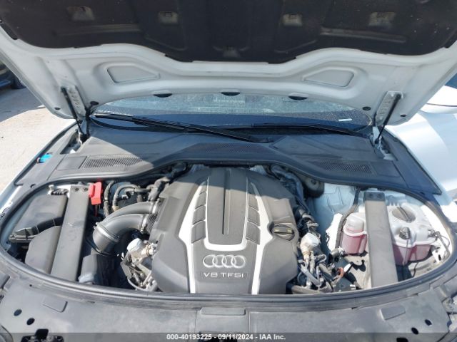 Photo 9 VIN: WAU32AFD1FN005806 - AUDI A8 