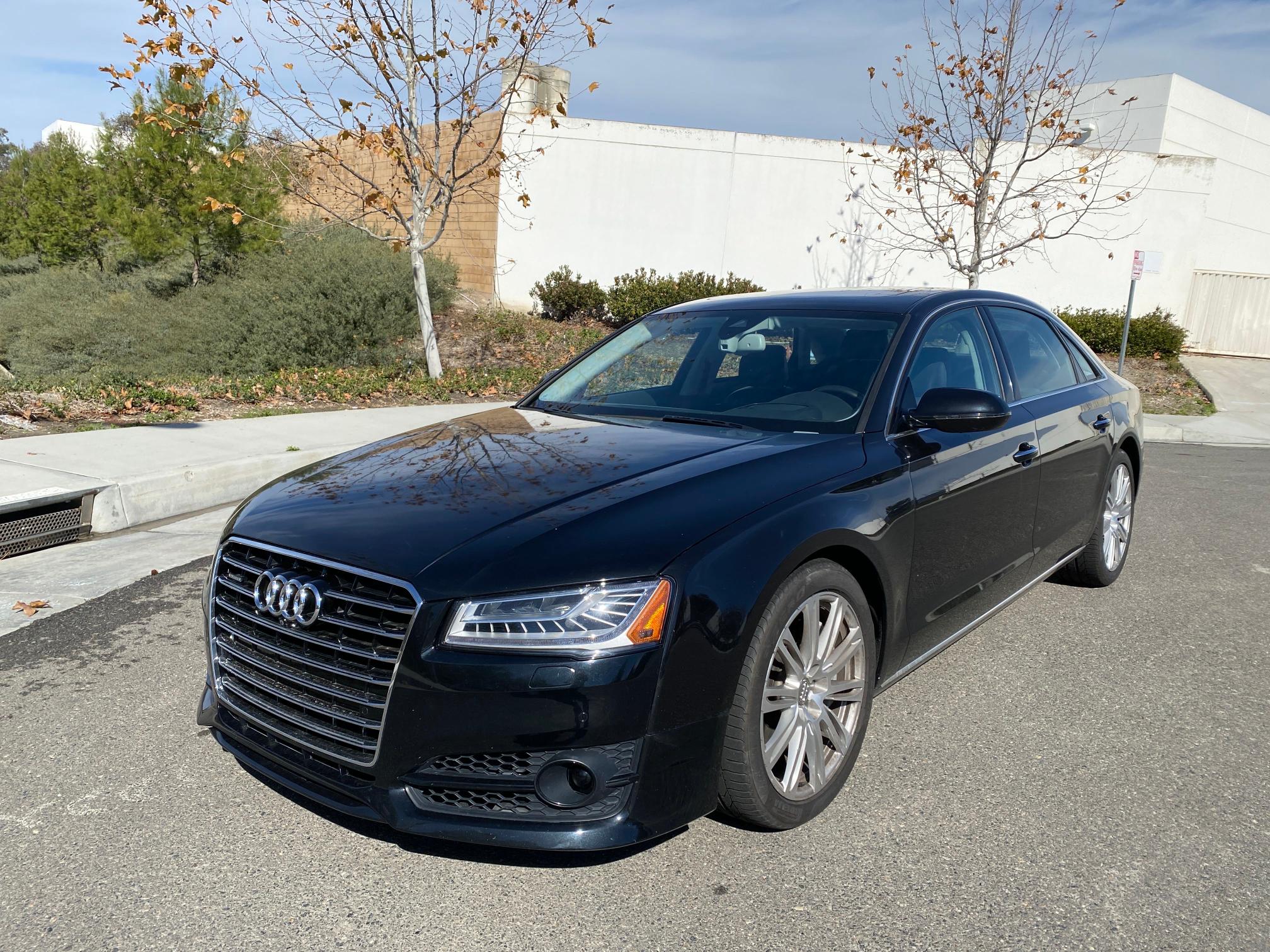 Photo 1 VIN: WAU32AFD1FN035016 - AUDI A8 