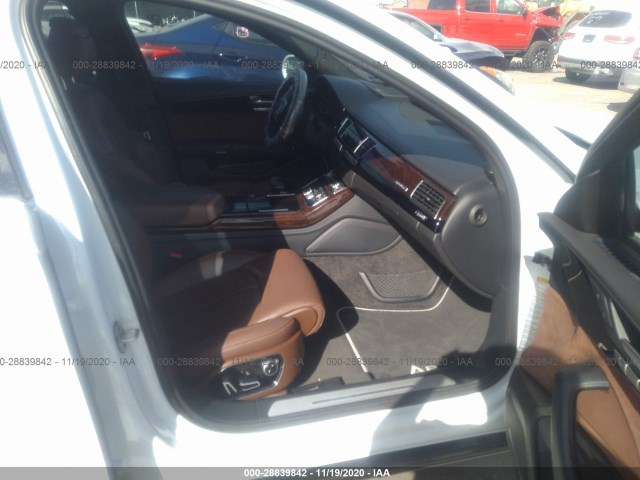 Photo 4 VIN: WAU32AFD3FN010358 - AUDI A8 L 