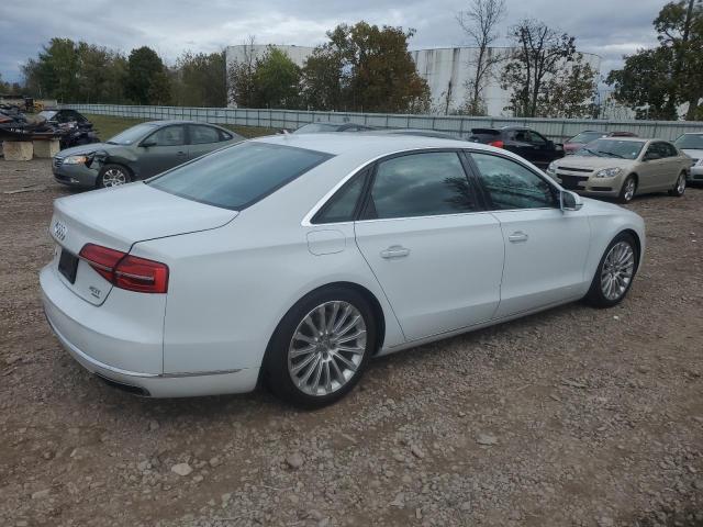 Photo 2 VIN: WAU32AFD5FN030143 - AUDI A8 