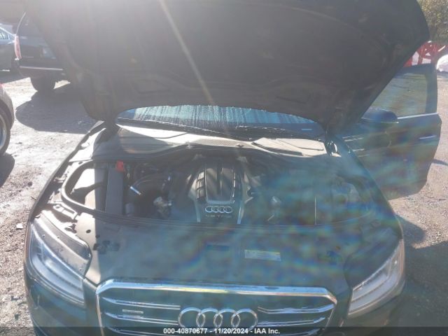 Photo 9 VIN: WAU32AFD6FN035710 - AUDI A8 