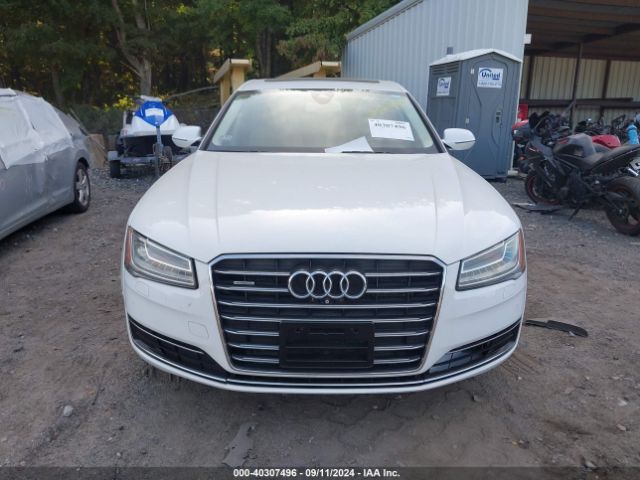 Photo 5 VIN: WAU32AFD9FN014916 - AUDI A8 