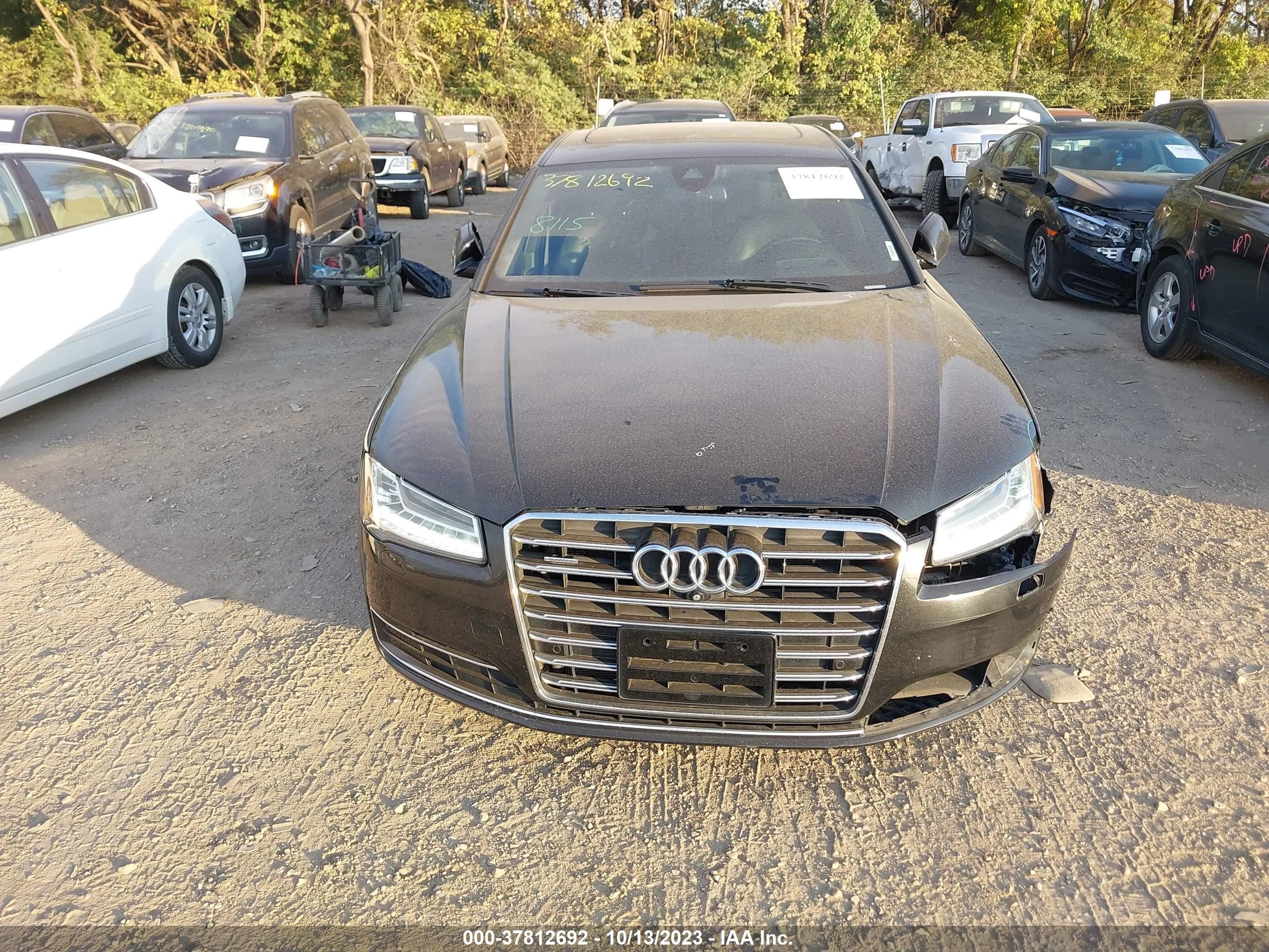 Photo 11 VIN: WAU34AFD1GN002657 - AUDI A8 