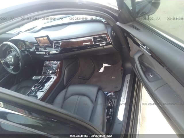 Photo 4 VIN: WAU34AFD5GN008400 - AUDI A8 L 