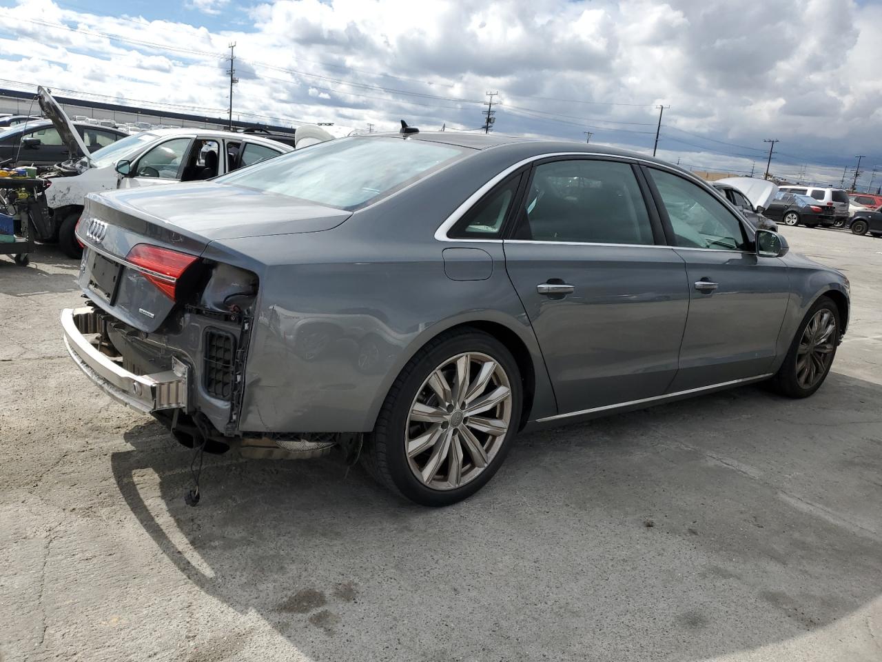 Photo 2 VIN: WAU34AFD6GN010110 - AUDI A8 