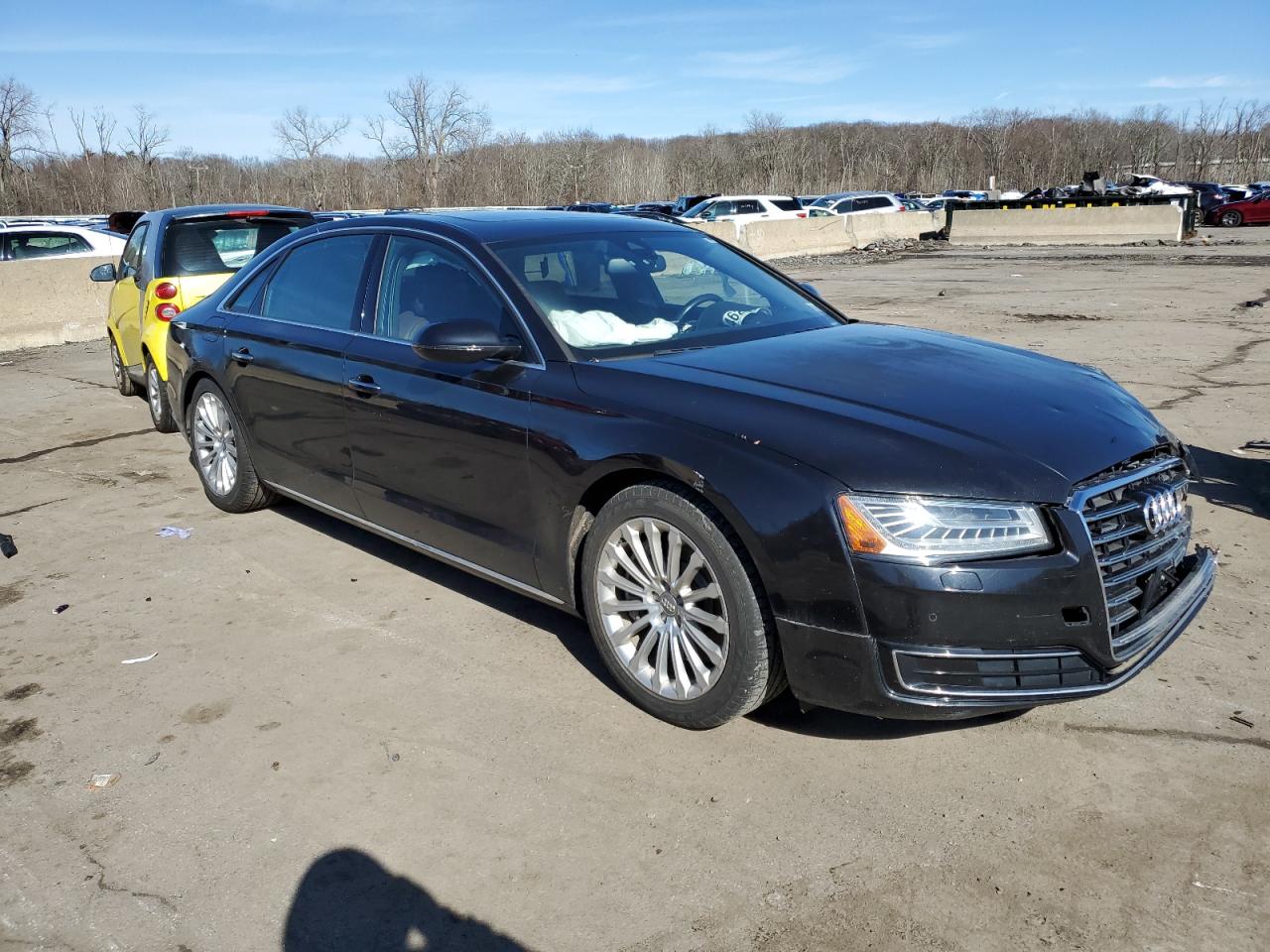 Photo 3 VIN: WAU3GAFD3FN021393 - AUDI A8 