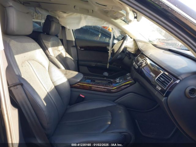 Photo 4 VIN: WAU3GAFD7FN000997 - AUDI A8 