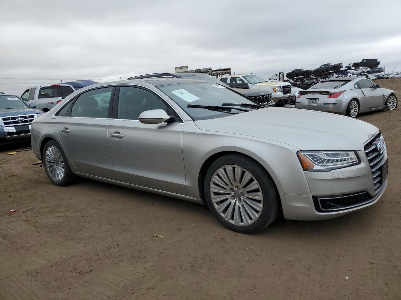 Photo 3 VIN: WAU3GAFD7FN018397 - AUDI A8 