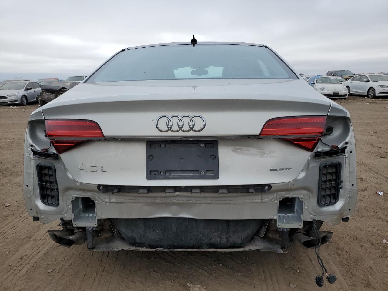 Photo 5 VIN: WAU3GAFD7FN018397 - AUDI A8 