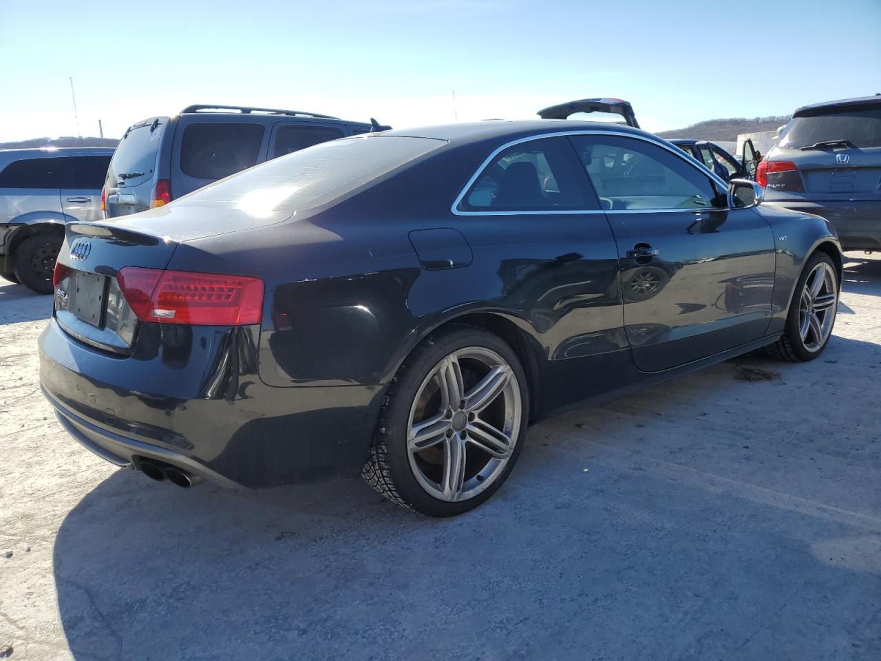 Photo 2 VIN: WAU3GAFR2EA005574 - AUDI RS5 