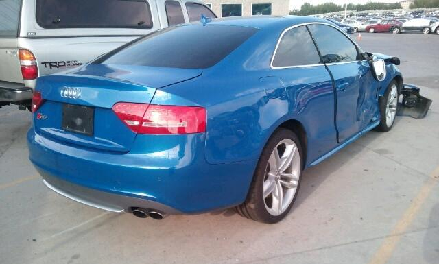 Photo 3 VIN: WAU3VAFR3BA078051 - AUDI RS5 