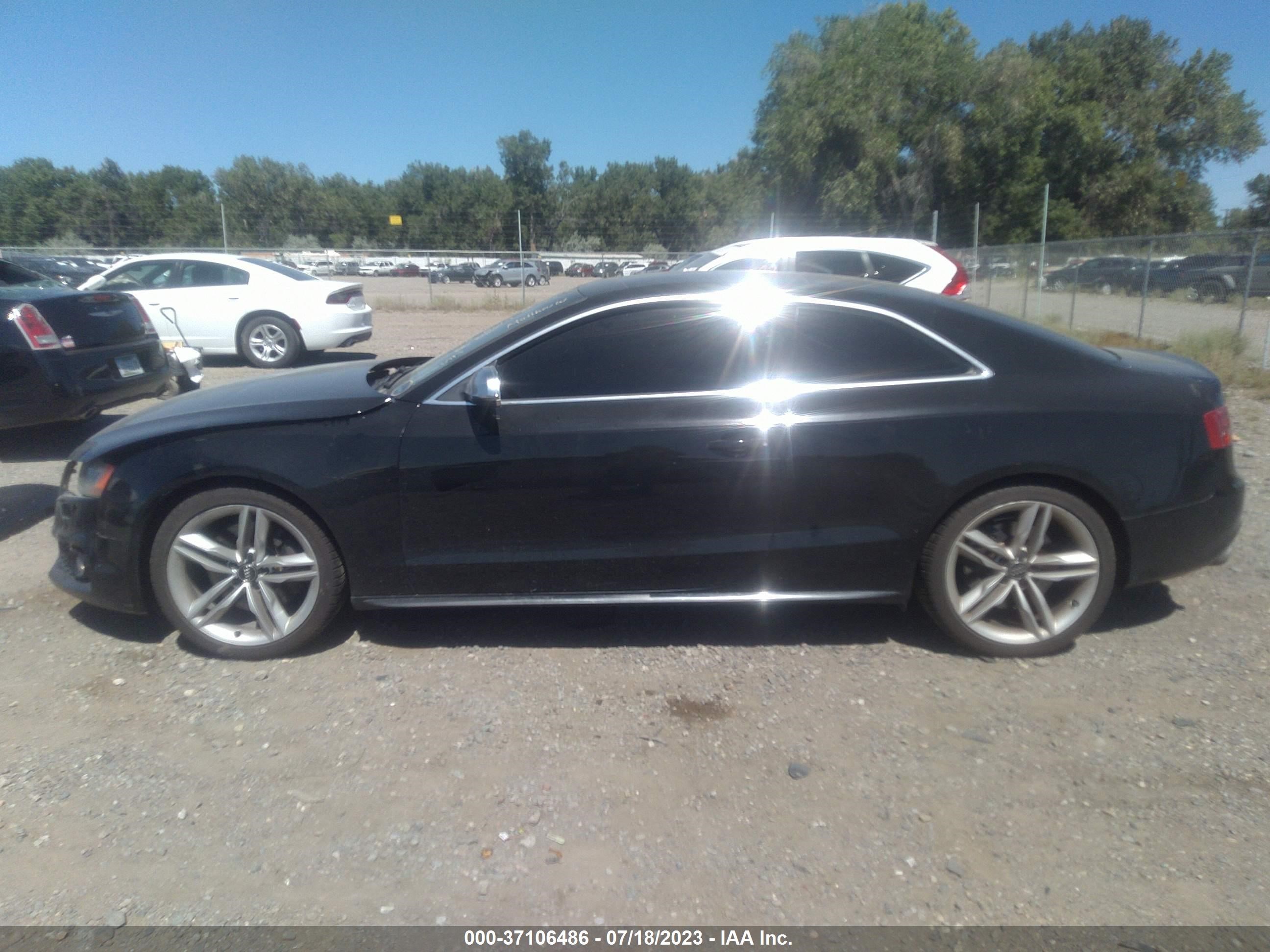 Photo 14 VIN: WAU3VAFRXAA014216 - AUDI S5 