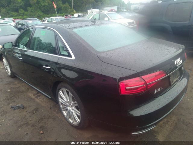 Photo 2 VIN: WAU43AFD2GN005980 - AUDI A8 L 