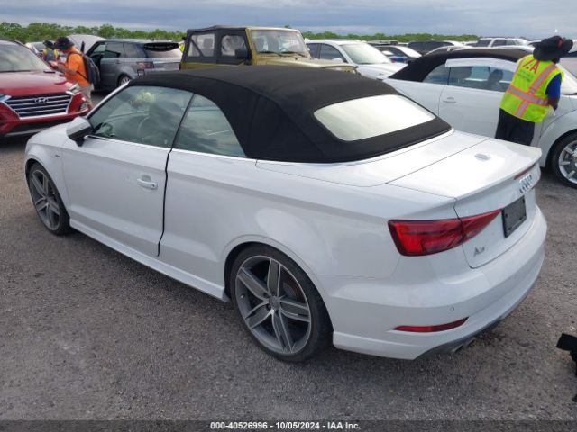 Photo 2 VIN: WAU5ULFF0K1031895 - AUDI A3 