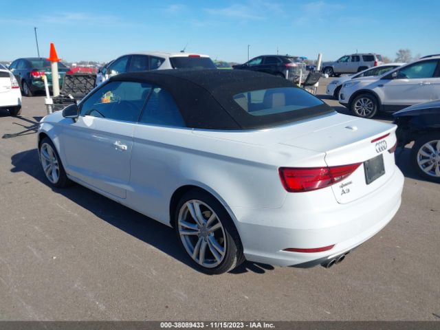 Photo 2 VIN: WAU6ULFF1J1046568 - AUDI A3 